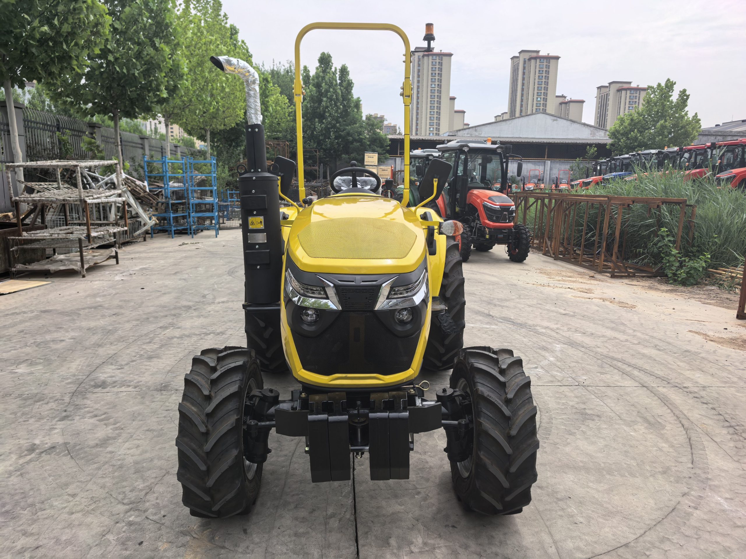 Tractor agrícola 25CV sin cabina RD Tractores Mallorca